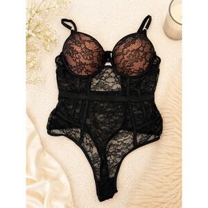 Fame Frederick's of Hollywood Black Lace Underwire Bodysuit Lingerie Small